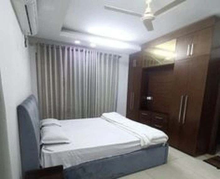 Good Quality 3300 Sft Full Farnised Flat Rent At Gulshan