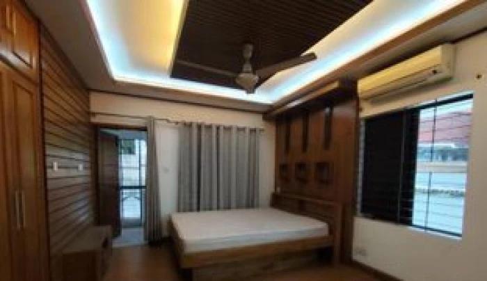 Baridhara Diplomatic Zone 3Bed Beautiful Full Furnished Apartment Rent
