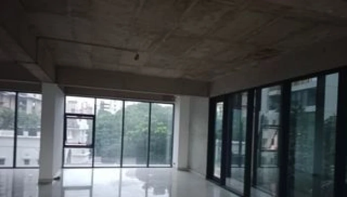 3400 SqFt Commercial floor rent in GULSHAN avenue