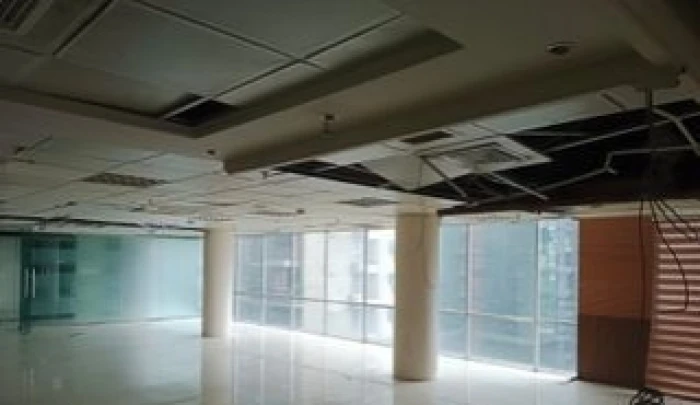 4400 SqFt Exclusive Commercial Property For Rent In GULSHAN Avenue